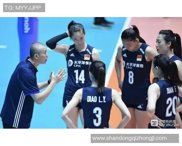 杭州排球队与南京排球队赛后复盘分析两队状态及表现对比